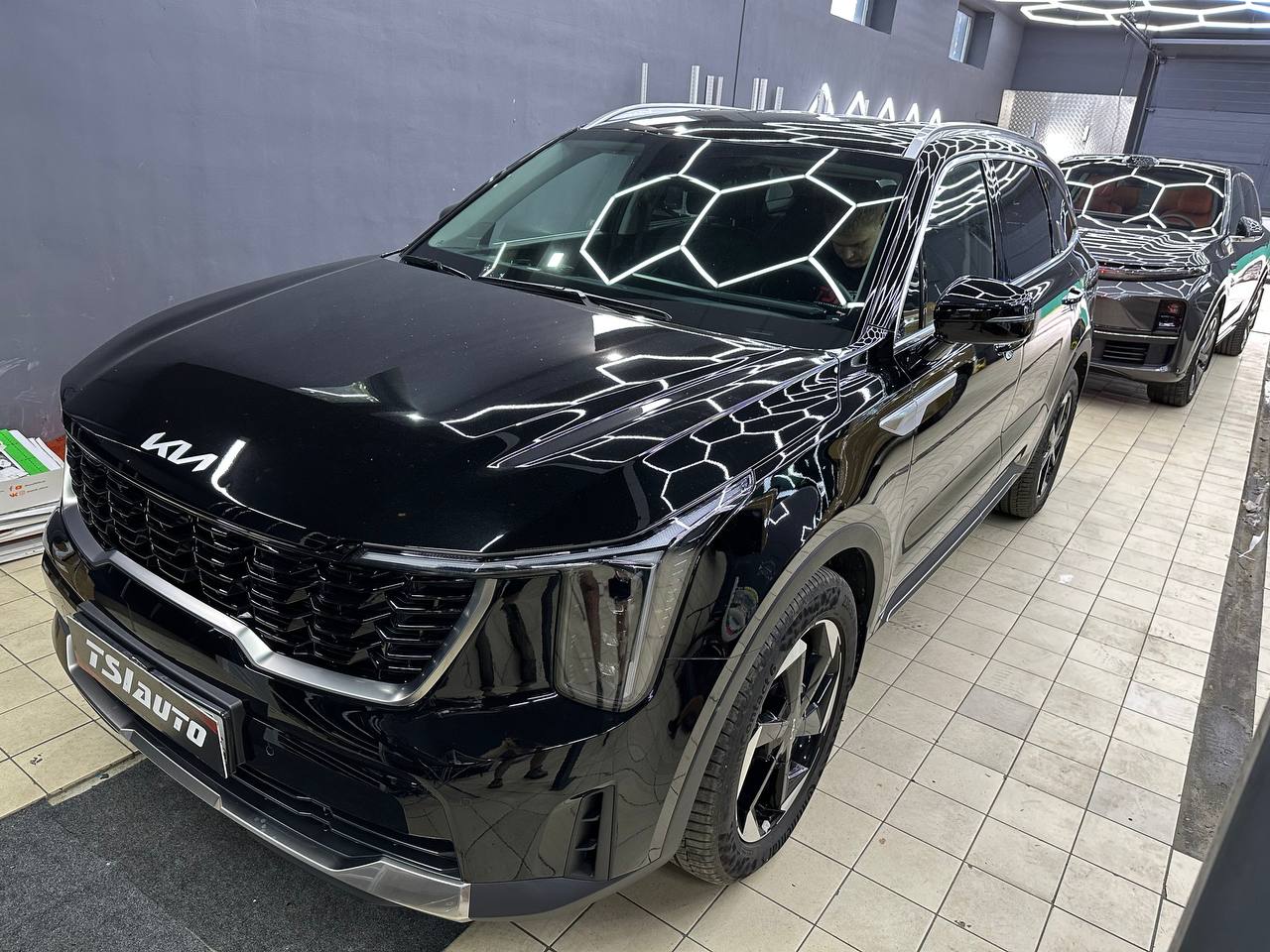 Полная шумоизоляция Kia Sorento материалами Шумофф включая арки снаружи фото