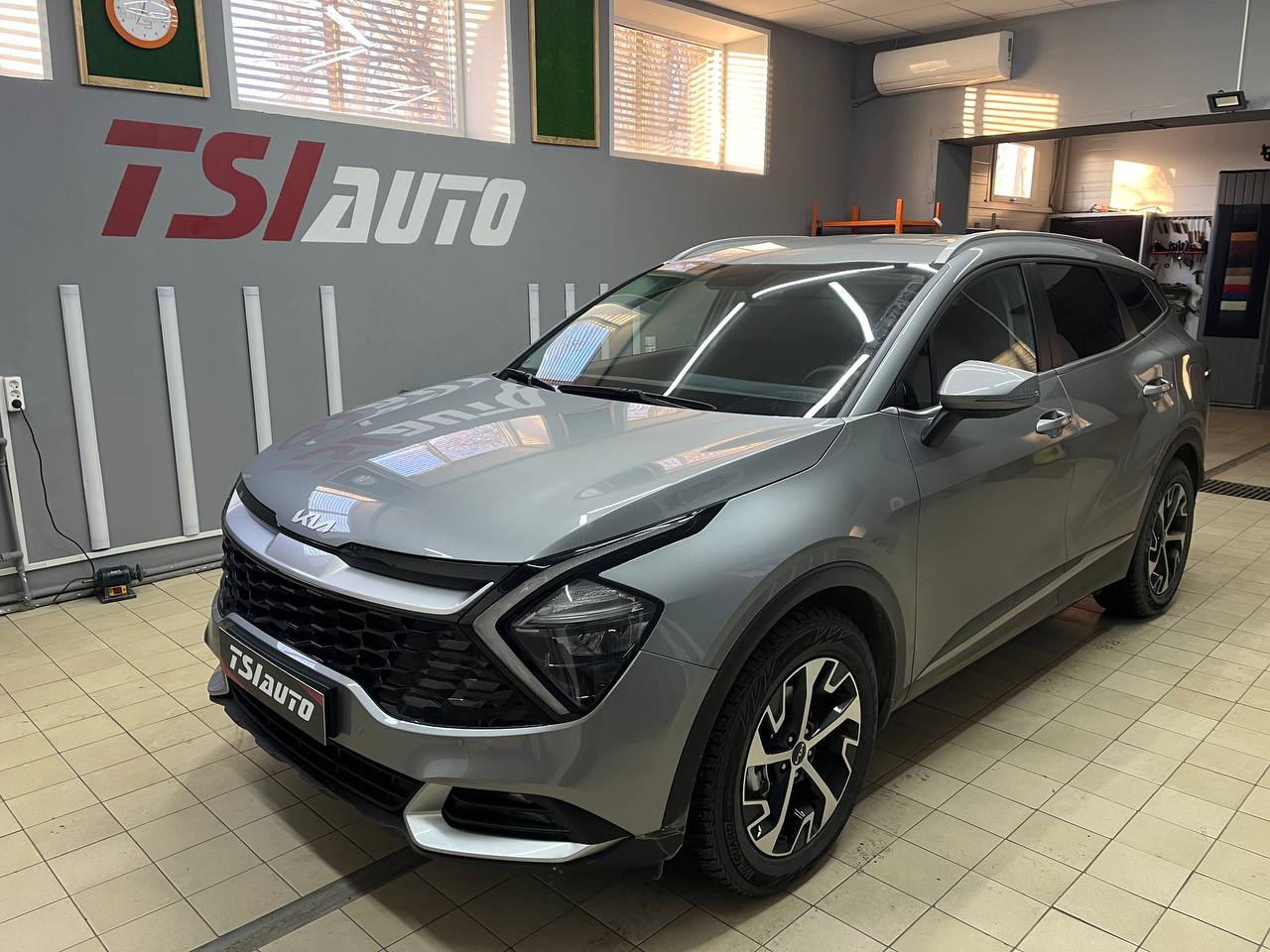Шумоизоляция Kia Sportage 5 в Воронеже