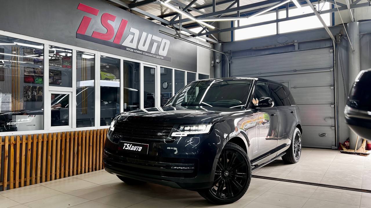 Оклейка защитной пленкой кузова Range Rover 5 фото и цены