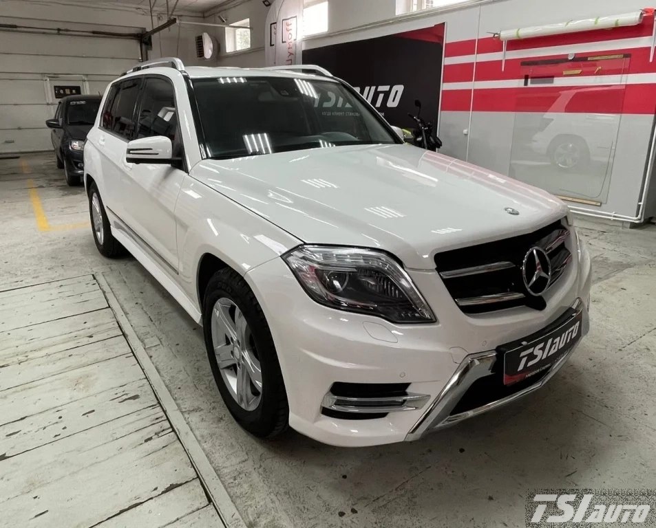Правильная шумоизоляция Mercedes GLK (X204) в Воронеже