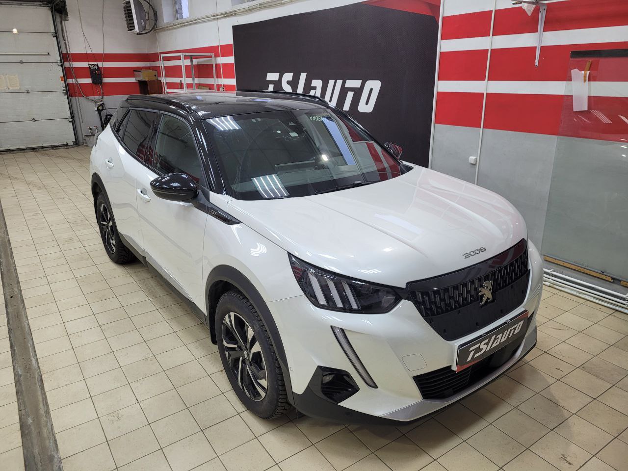 Шумоизоляция Peugeot 2008 в Воронеже