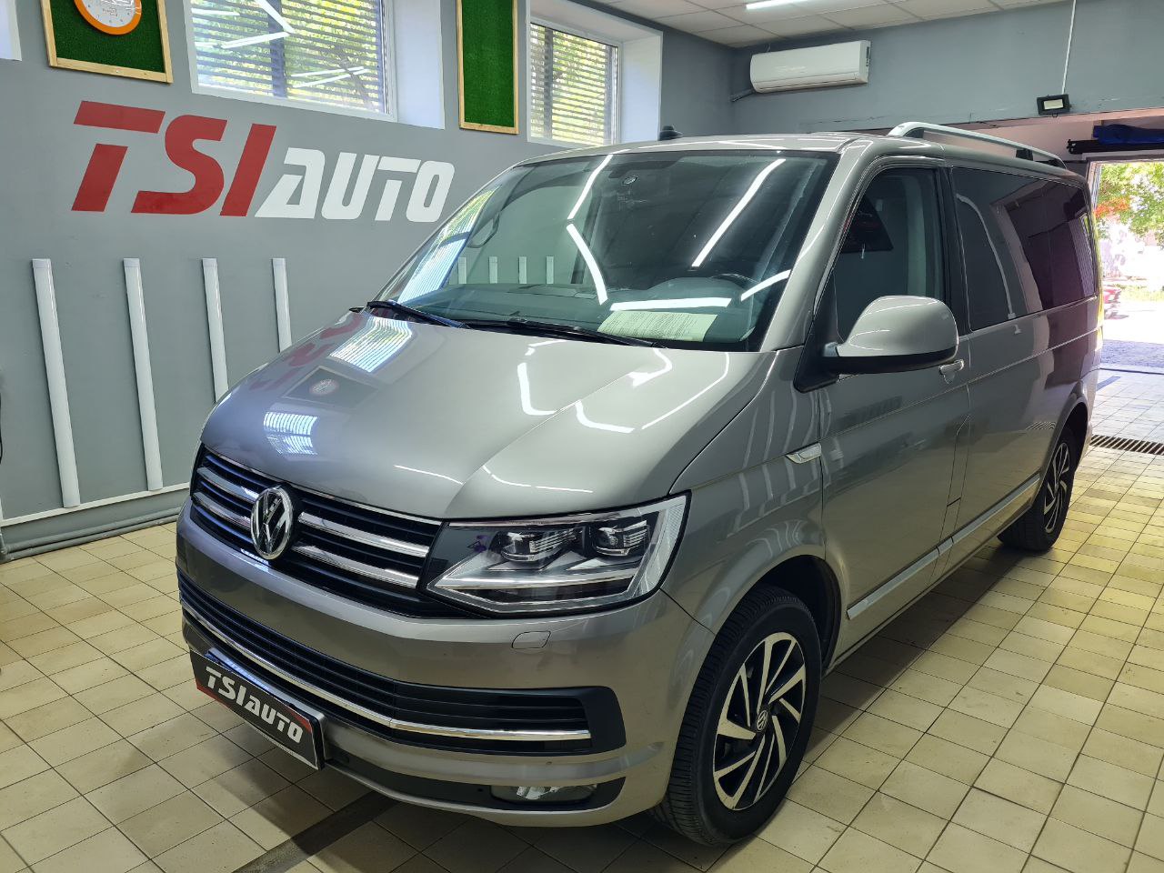 Шумоизоляция Volkswagen Caravelle в Воронеже