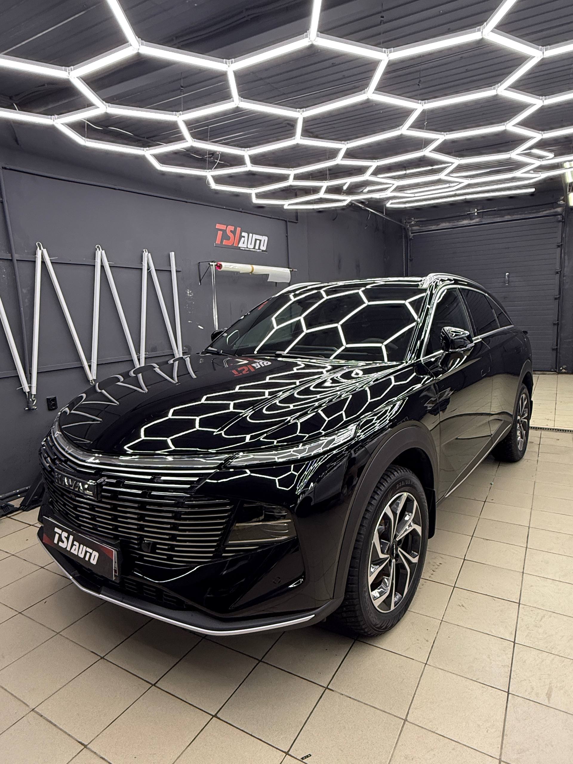 Оклейка защитной пленкой кузова Haval F7 фото и цены