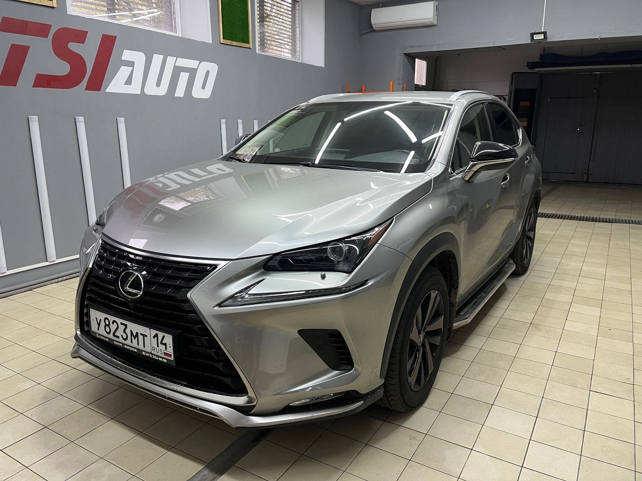 Шумоизоляция Lexus NX в Воронеже - пакет Комфорт